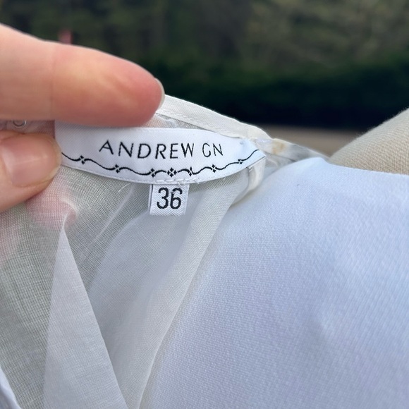 Andrew GN black white embroidered shawl cape top - Picture 6 of 8